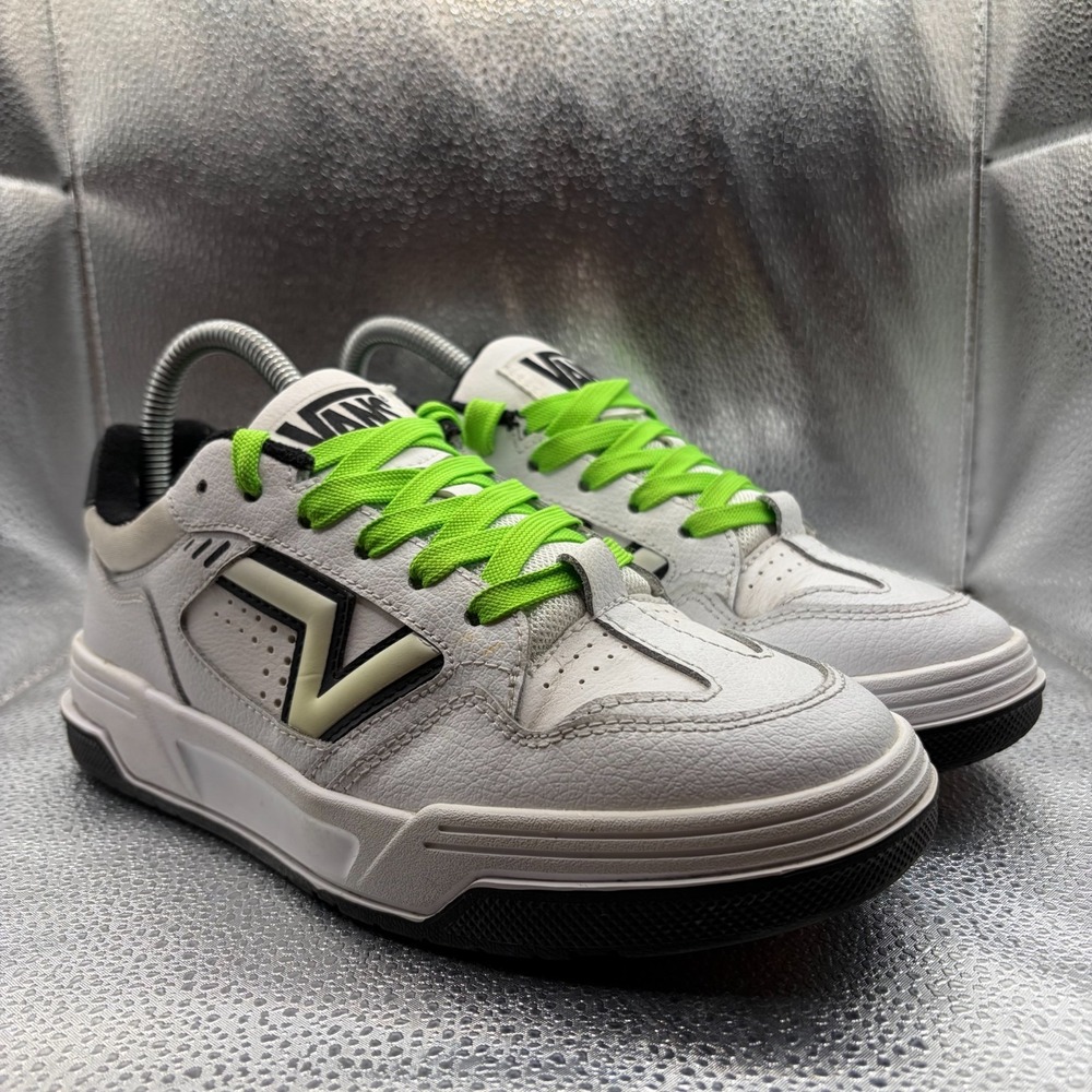 Size M5.5/W7 Vans Vintage Sports Upland White Unisex Skate Sneakers Shoes 721356